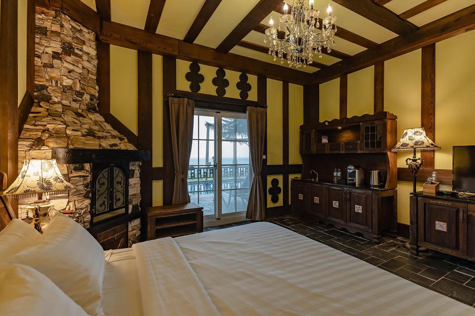 Tudor Dynasty Homestay Shoufeng Εξωτερικό φωτογραφία