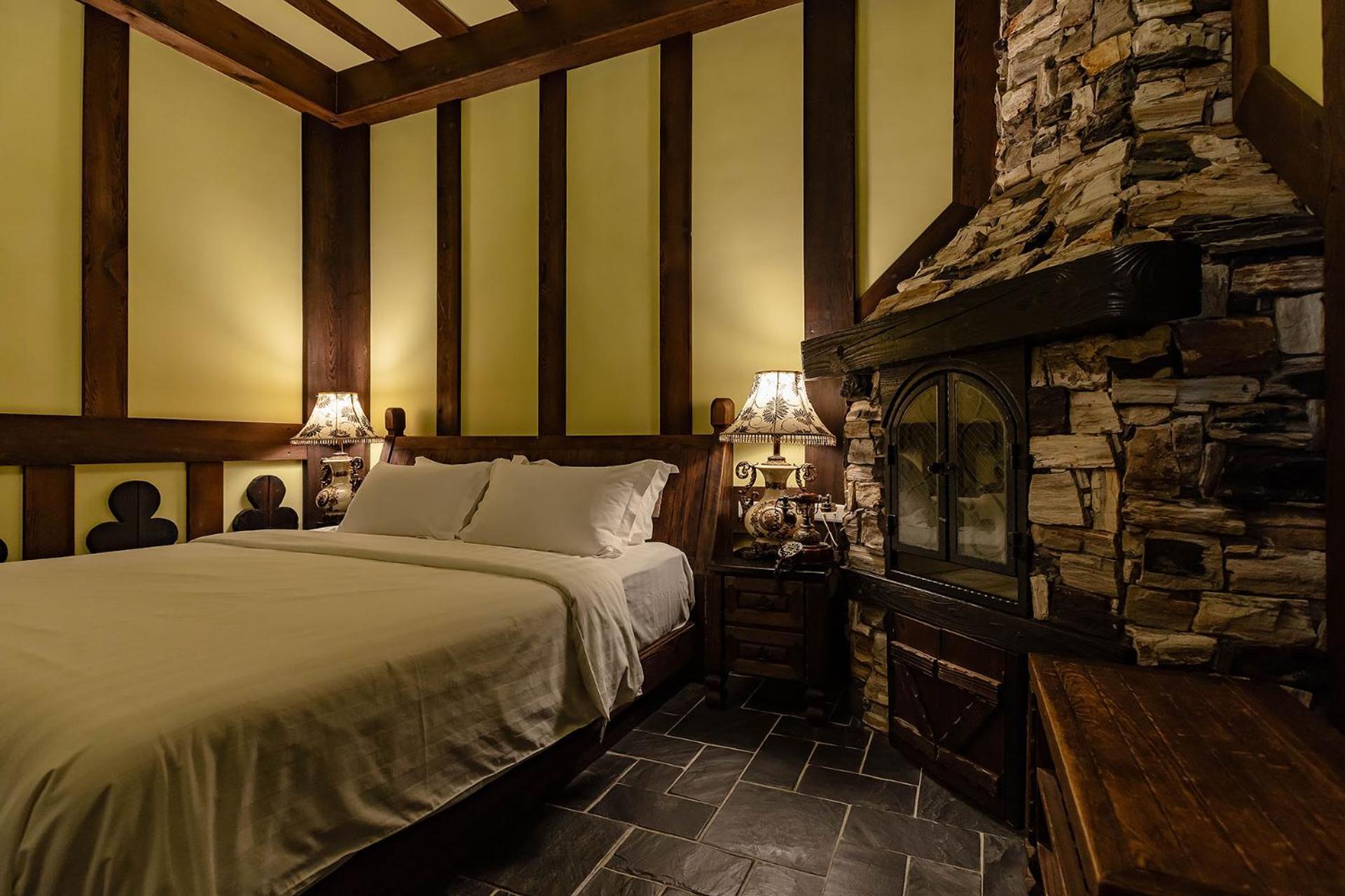 Tudor Dynasty Homestay Shoufeng Εξωτερικό φωτογραφία